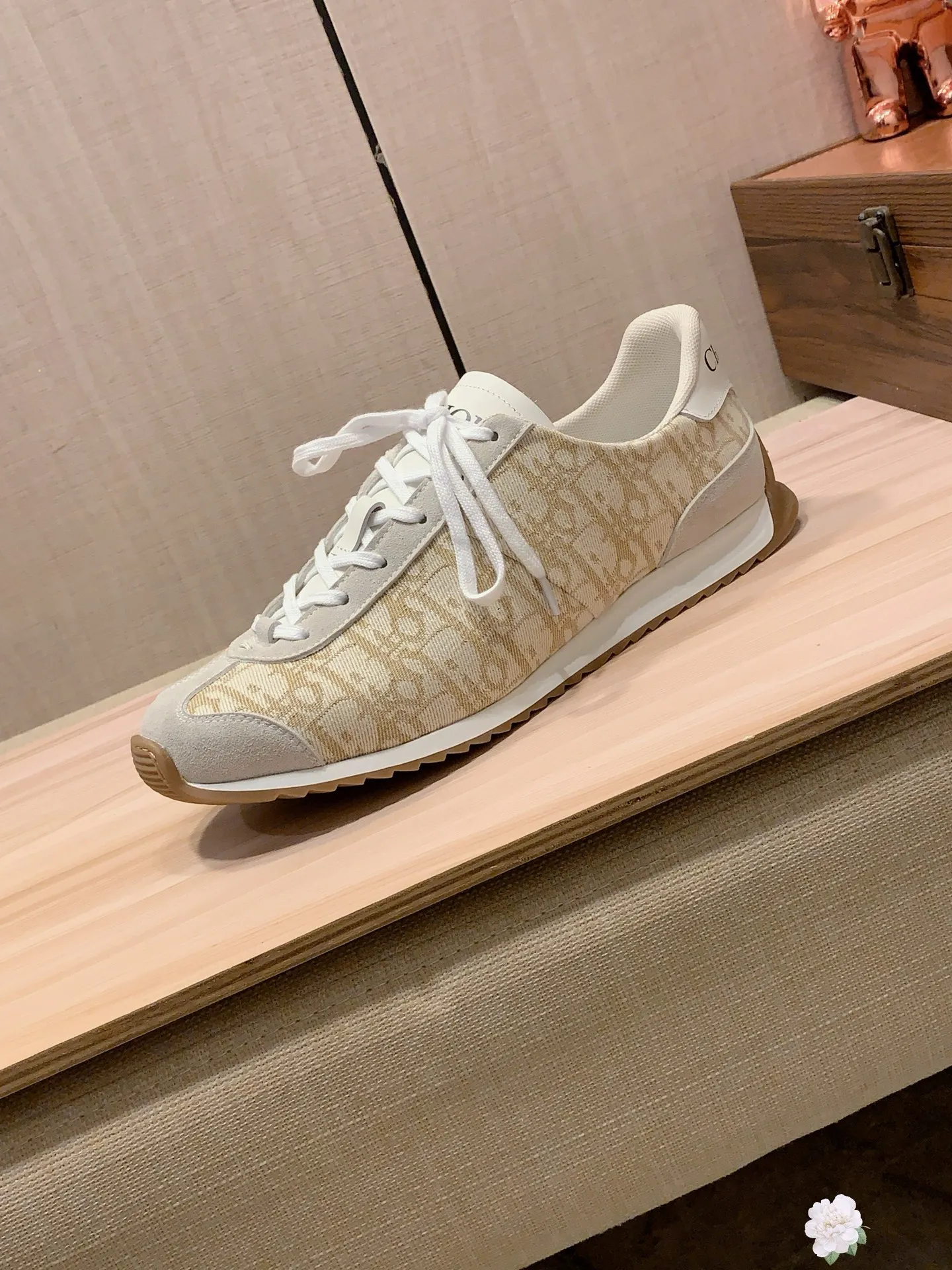 Men's Men's Shoes💰442💰💰🎩🎩[Lightning][Lightning] "Dior DIOR*" The latest and most popular casual shoes, top brand [seduce] luxury ~ purchasing agency, top ~ quality. [Strong] The upper is made of imported breathable cowhide with woven material ➕ breathable sheepskin feet (•) and fine workmanship. The original stylish and stylish soft rubber wear-resistant and non-slip outsole is light and comfortable on the feet. The real thing looks better when photographed in real life. 413: Code: 35-44, 45.46 can be customized, 8️⃣ colors selected